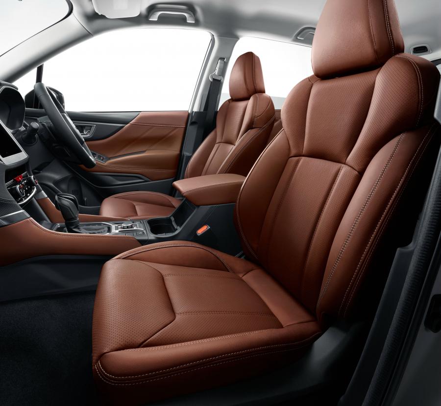 Интерьер Subaru Forester Advance 2018 года  (JP) (фото 6 из 30)